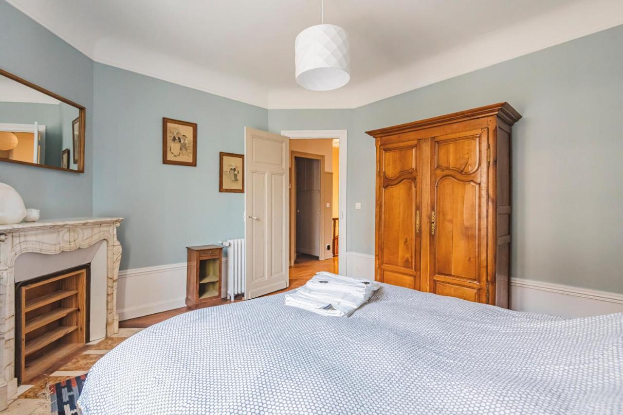 Moulins - Maison Cosy Au Coeur De แร็งส์ ภายนอก รูปภาพ